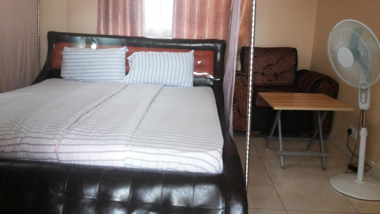 Rock Shadow Hotel Koboko Екстер'єр фото